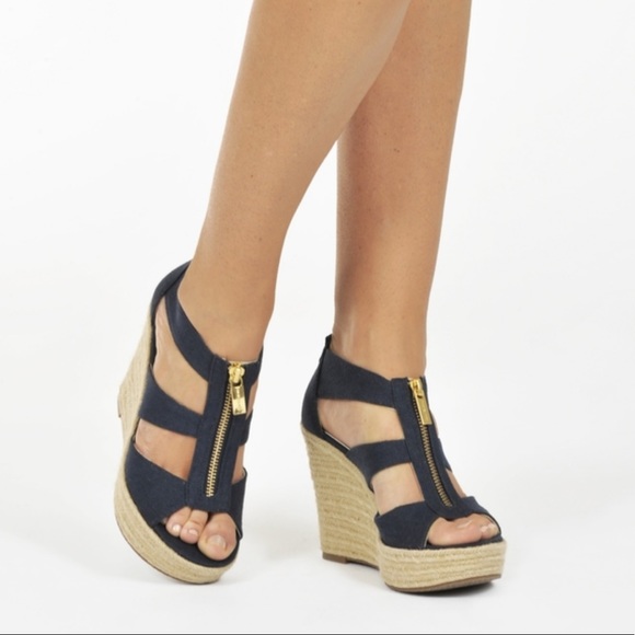 dr martens rosalind sandals